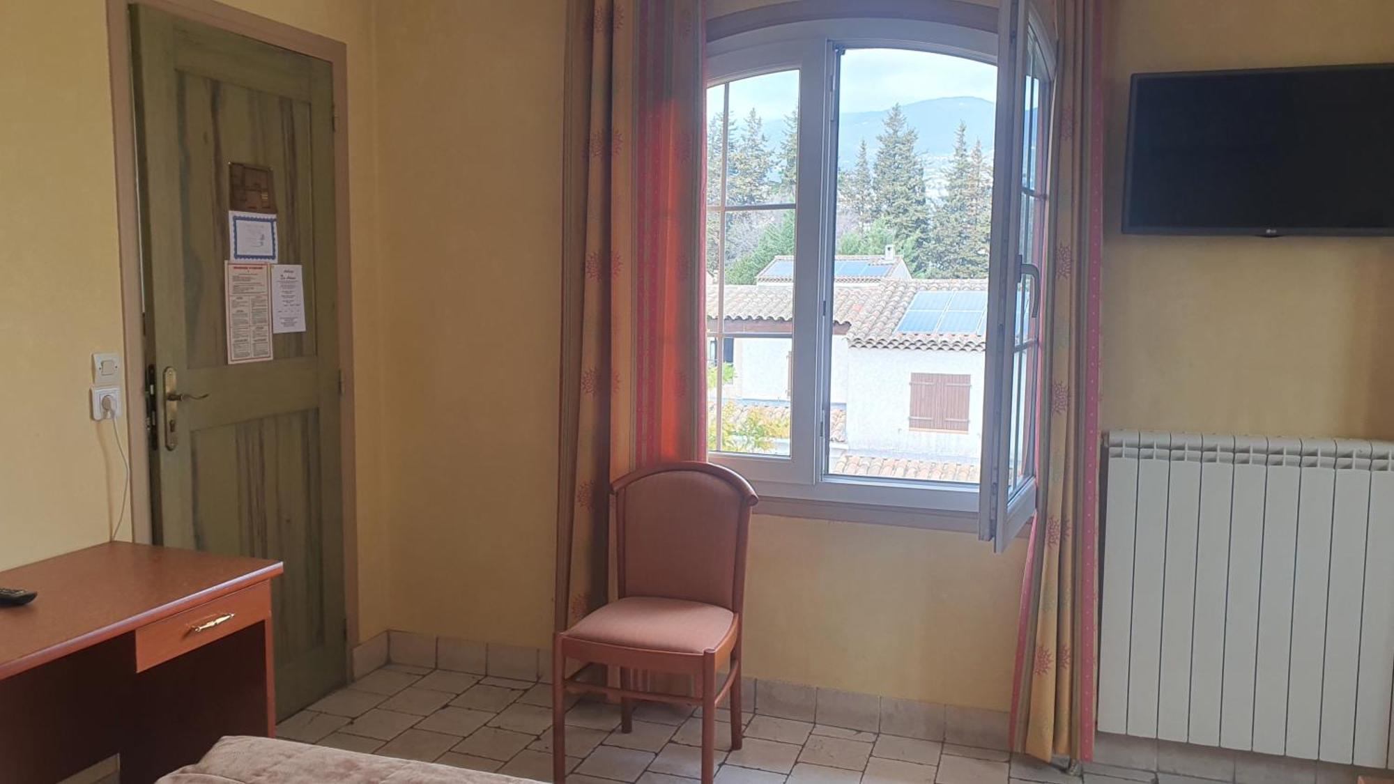 Auberge Les Aromes Grasse Exteriör bild