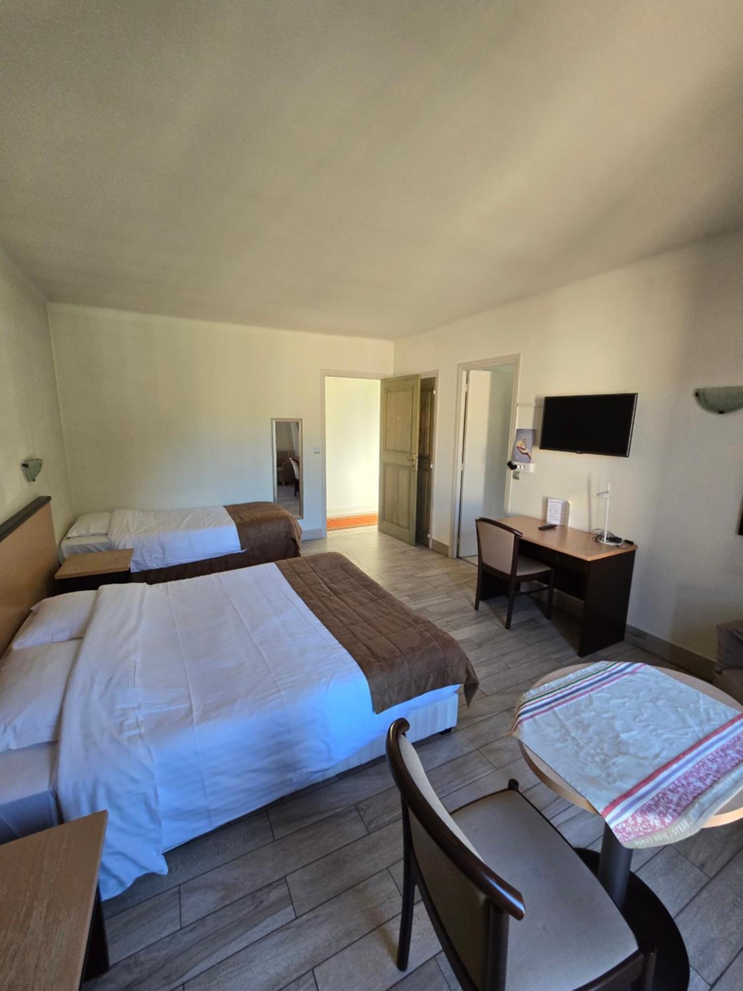 Auberge Les Aromes Grasse Exteriör bild
