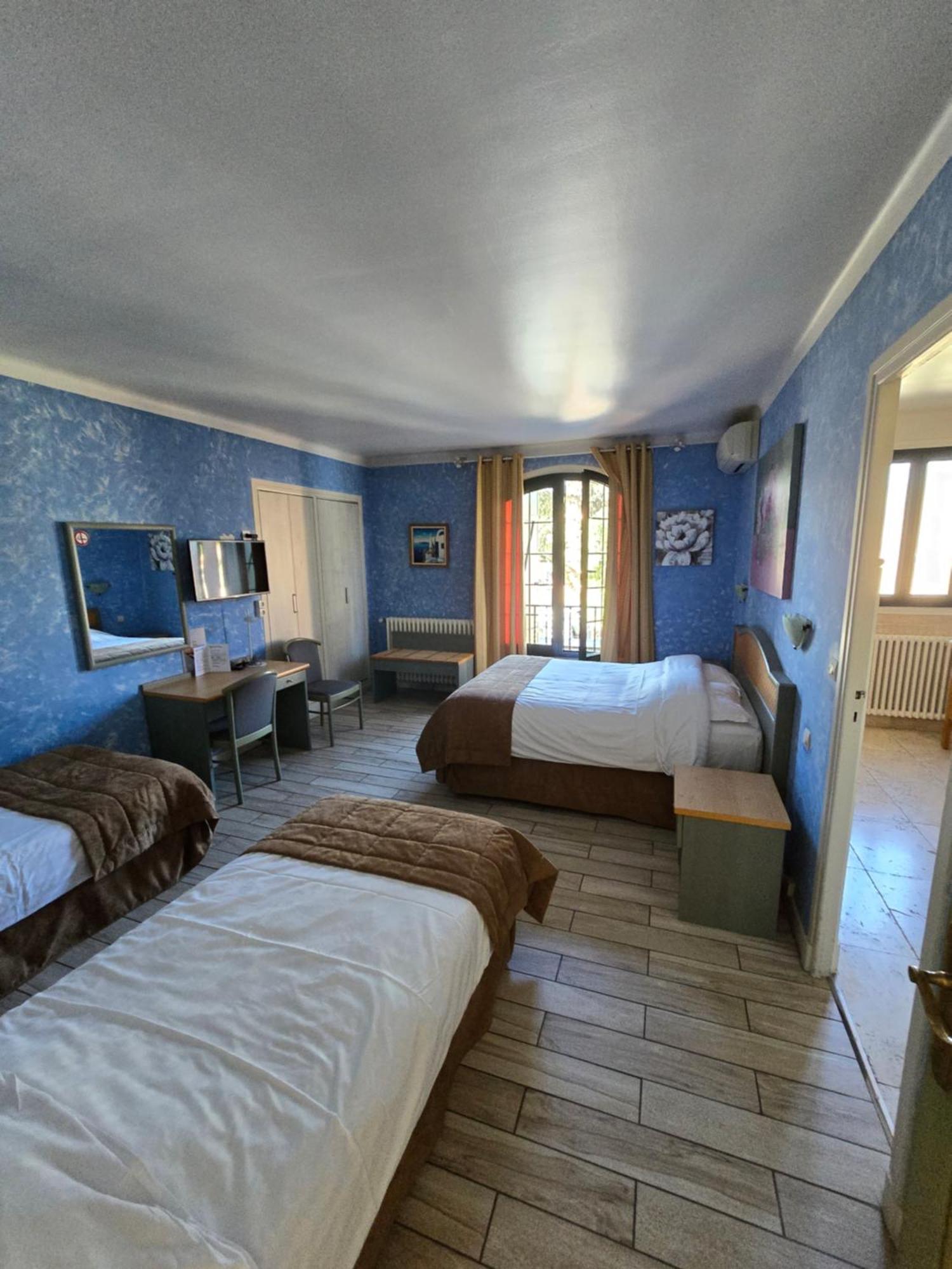 Auberge Les Aromes Grasse Exteriör bild