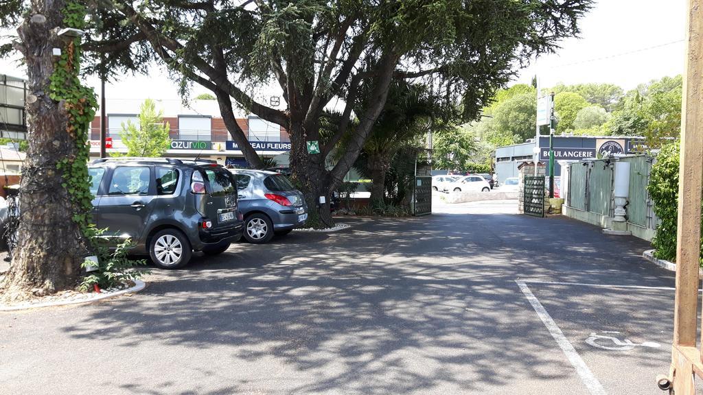 Auberge Les Aromes Grasse Exteriör bild